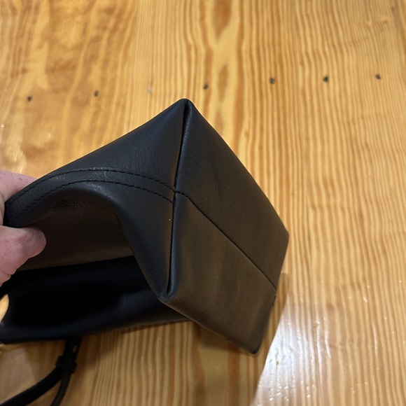 Madewell Black Leather Bucket Bag - Picture 10 of 15